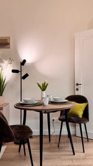 m. ZIL: Apartment, studio