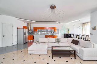 m. Arbatskaya: Apartment, 4-rooms