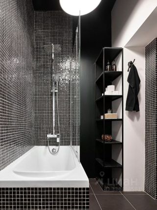 m. Kuznetsky most: Apartment, 3-rooms