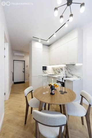 m. Baumanskaya: Apartment, studio