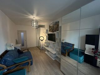 m. Lukhmanovskaya: Apartment, 2-rooms