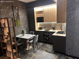 m. ZIL: Apartment, studio