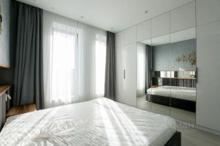 m. Molodezhnaya: Apartment, 2-rooms