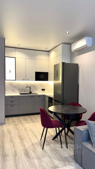 m. Pavshino: Apartment, 1-rooms