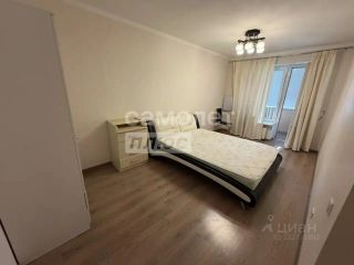 m. Pavshino: Apartment, 2-rooms