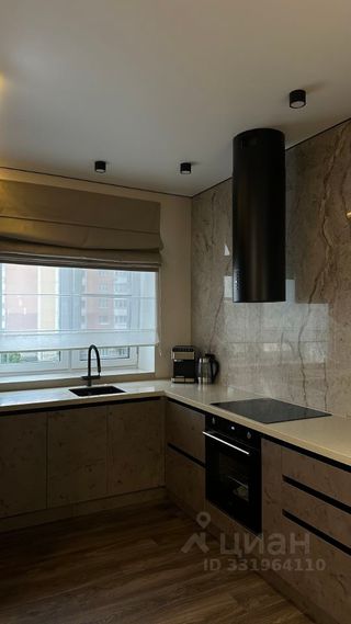 m. Myakinino: Apartment, 3-rooms