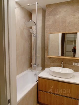 m. Dubrovka: Apartment, 2-rooms