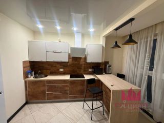 m. Lukhmanovskaya: Apartment, 1-rooms