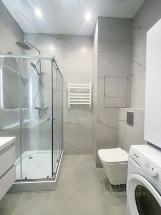 m. Vodny stadion: Apartment, studio