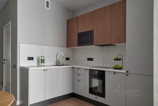 m. Maryina Roscha: Apartment, studio
