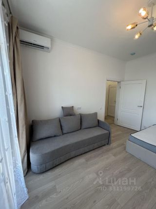 m. Oktyabrskoe pole: Apartment, 1-rooms