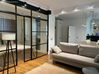 m. Tverskaya: Apartment, 2-rooms