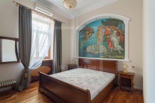 m. Mayakovskaya: Apartment, 3-rooms