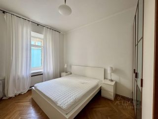 m. Barrikadnaya: Apartment, 3-rooms