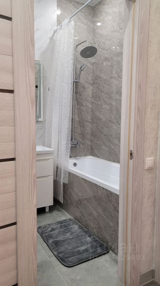 m. ZIL: Apartment, 1-rooms