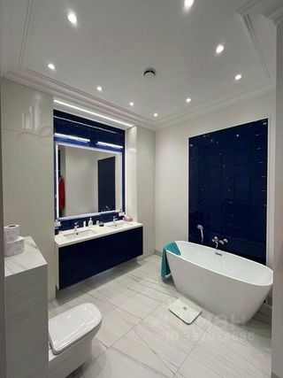 m. Trubnaya: Apartment, 4-rooms