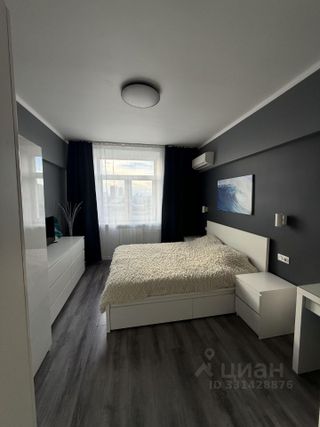 m. Baumanskaya: Apartment, 2-rooms