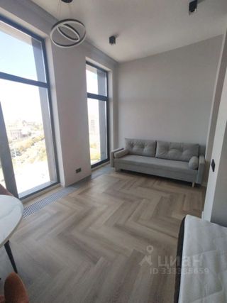 m. Zorge: Apartment, studio