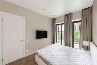 m. Krasnopresnenskaya: Apartment, 2-rooms
