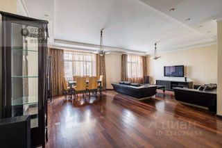 m. Mayakovskaya: Apartment, 3-rooms