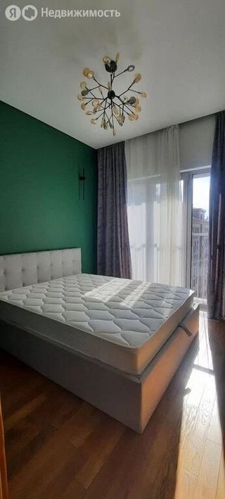 m. ZIL: Apartment, 1-rooms