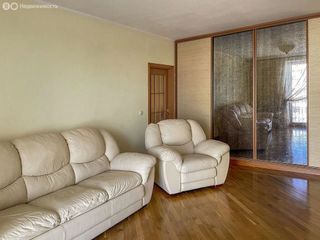 m. Delovoy tsentr: Apartment, 2-rooms