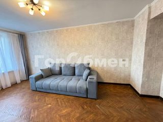m. Lomonosovsky prospekt: Apartment, 2-rooms