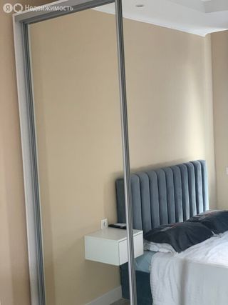 m. Lukhmanovskaya: Apartment, 2-rooms