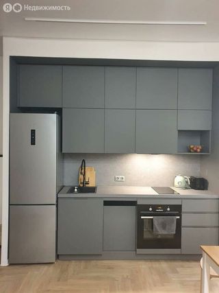 m. ZIL: Apartment, 2-rooms