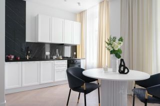 m. Mayakovskaya: Apartment, 2-rooms