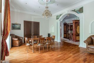 m. Mayakovskaya: Apartment, 3-rooms
