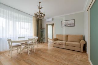 m. Smolenskaya: Apartment, 2-rooms