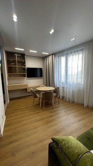m. Profsoyuznaya: Apartment, studio