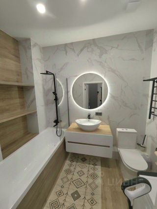 m. Serp i Molot: Apartment, 2-rooms