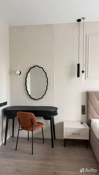 m. ZIL: Apartment, 2-rooms