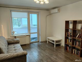 m. Ploschad trekh vokzalov: Apartment, 1-rooms
