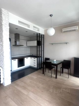 m. Oktyabrskoe pole: Apartment, 2-rooms