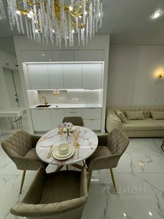 m. Narodnoe Opolchenie: Apartment, 2-rooms