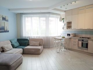 m. Saltykovskaya: Apartment, 3-rooms