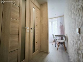 m. Polyanka: Apartment, 2-rooms