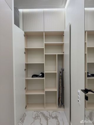 m. ZIL: Apartment, 1-rooms