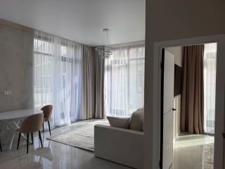 m. ZIL: Apartment, 2-rooms