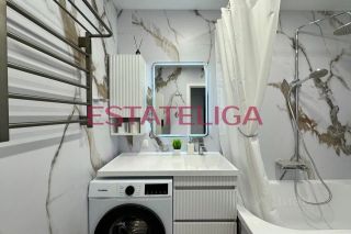 m. Park Pobedy: Apartment, studio
