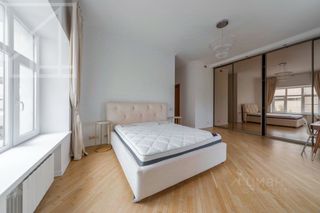 m. Park kultury: Apartment, 4-rooms