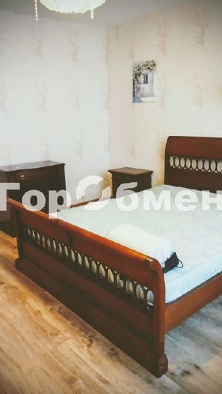 m. Molodezhnaya: Apartment, 2-rooms