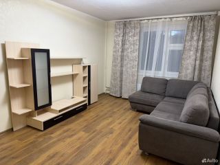 m. Levoberezhnaya: Apartment, 2-rooms