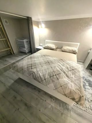m. Botanichesky sad: Apartment, studio