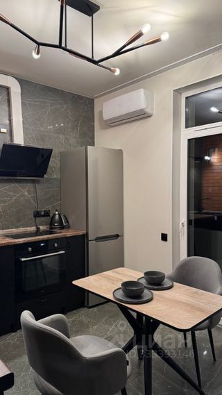 m. Oktyabrskoe pole: Apartment, studio