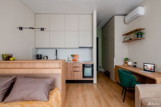 m. Zorge: Apartment, studio