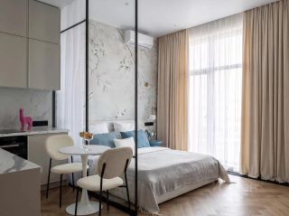m. Zorge: Apartment, studio